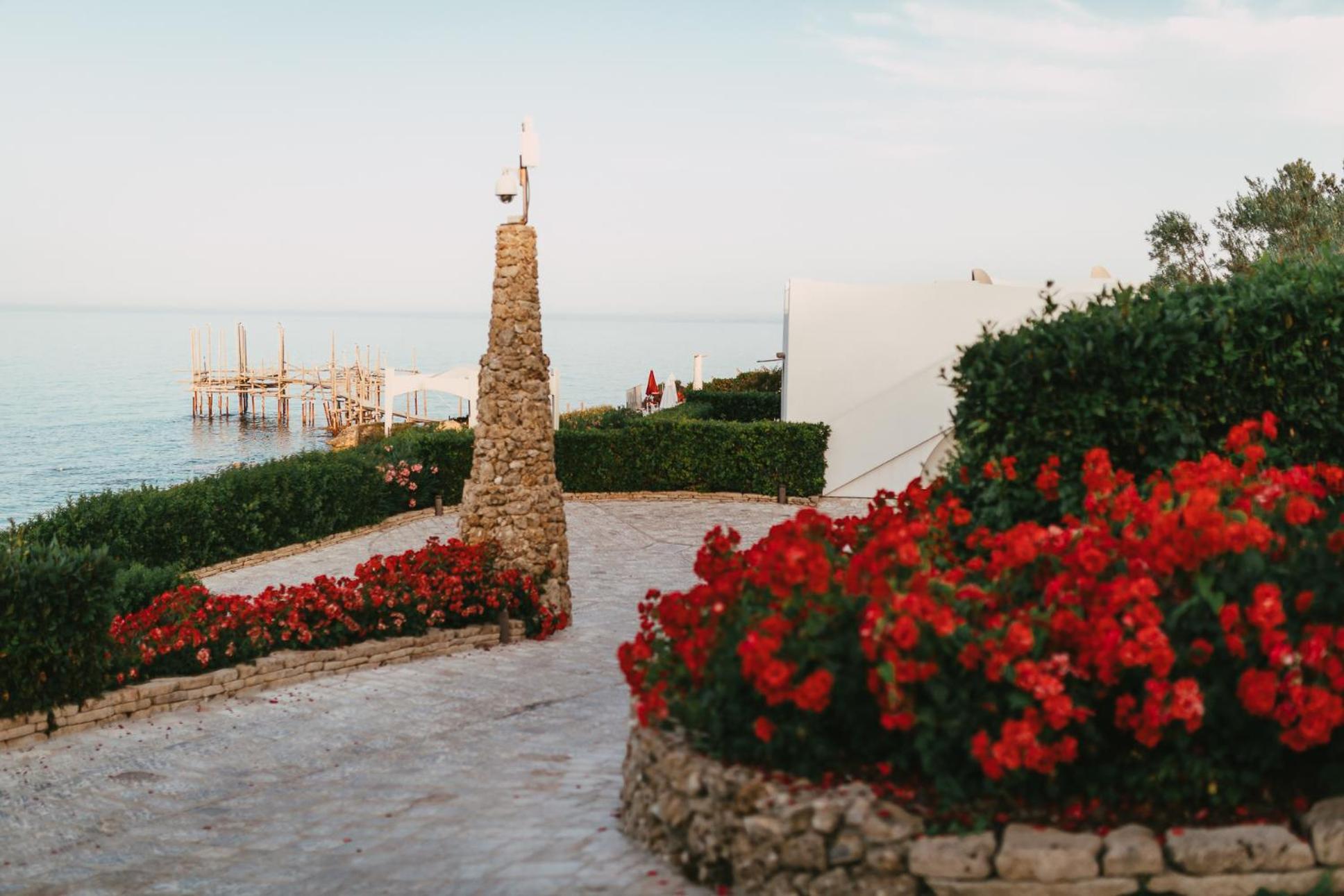 Baia Delphis Resort 바스토 외부 사진