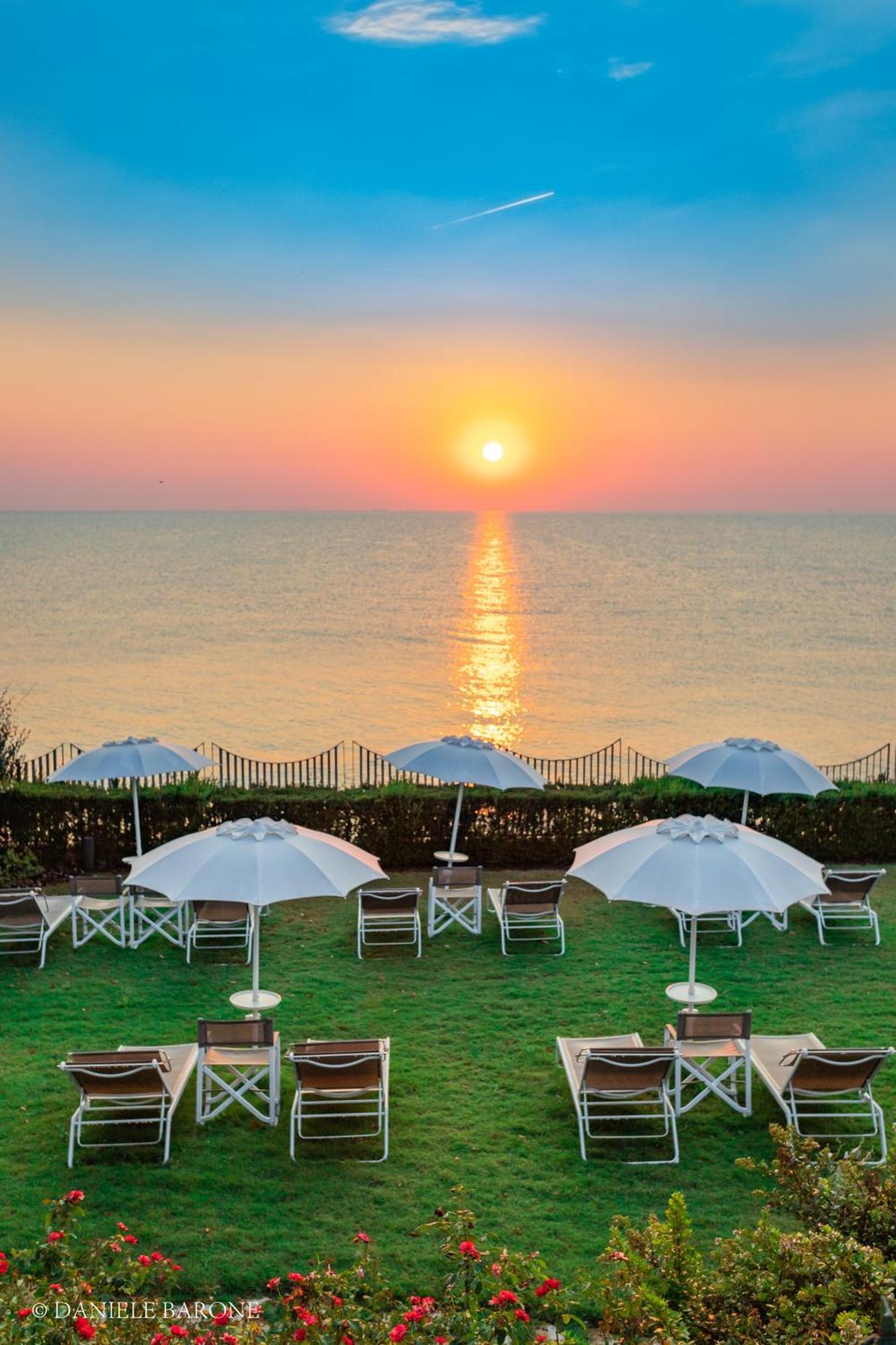 Baia Delphis Resort 바스토 외부 사진
