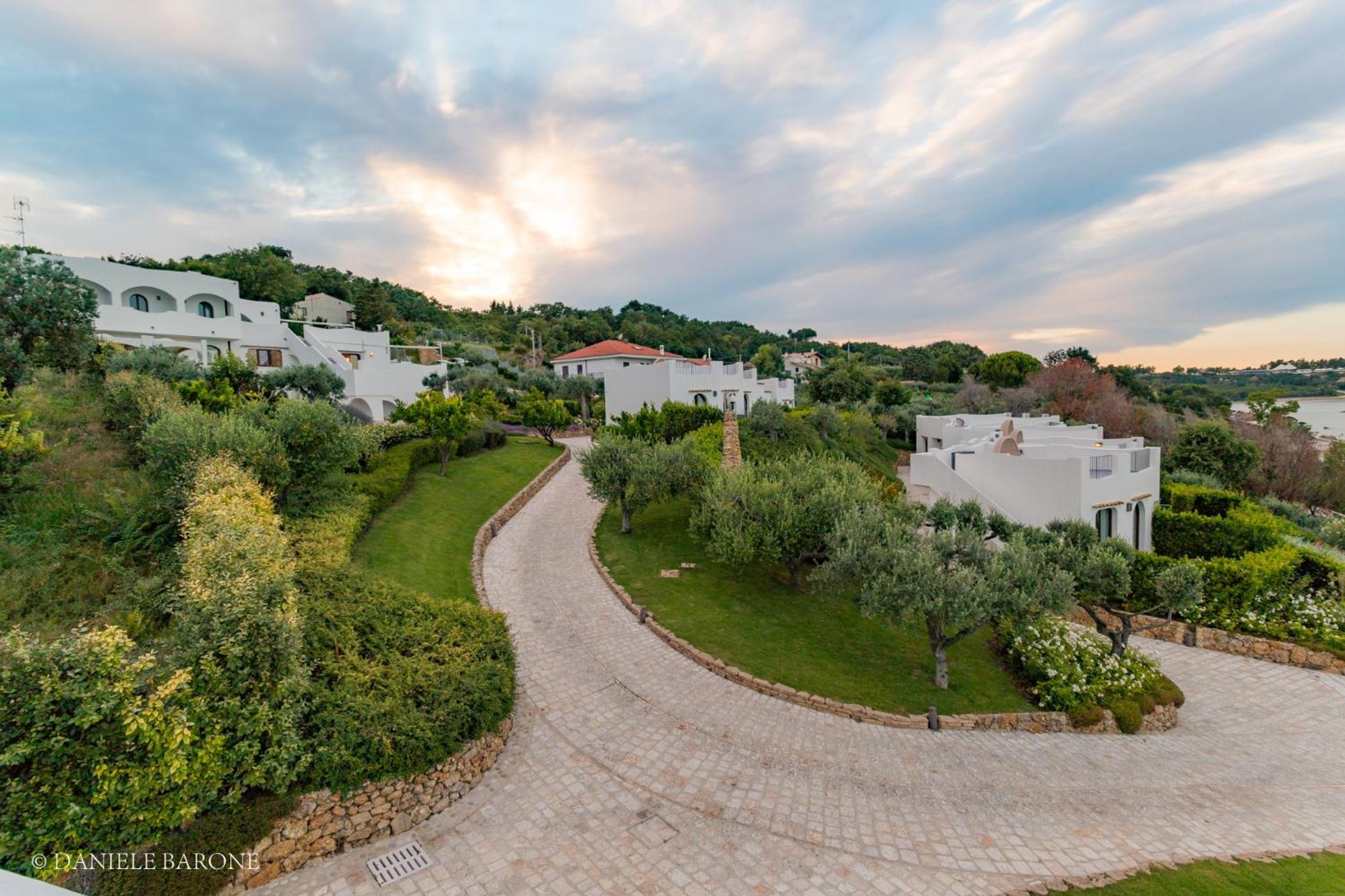 Baia Delphis Resort 바스토 외부 사진