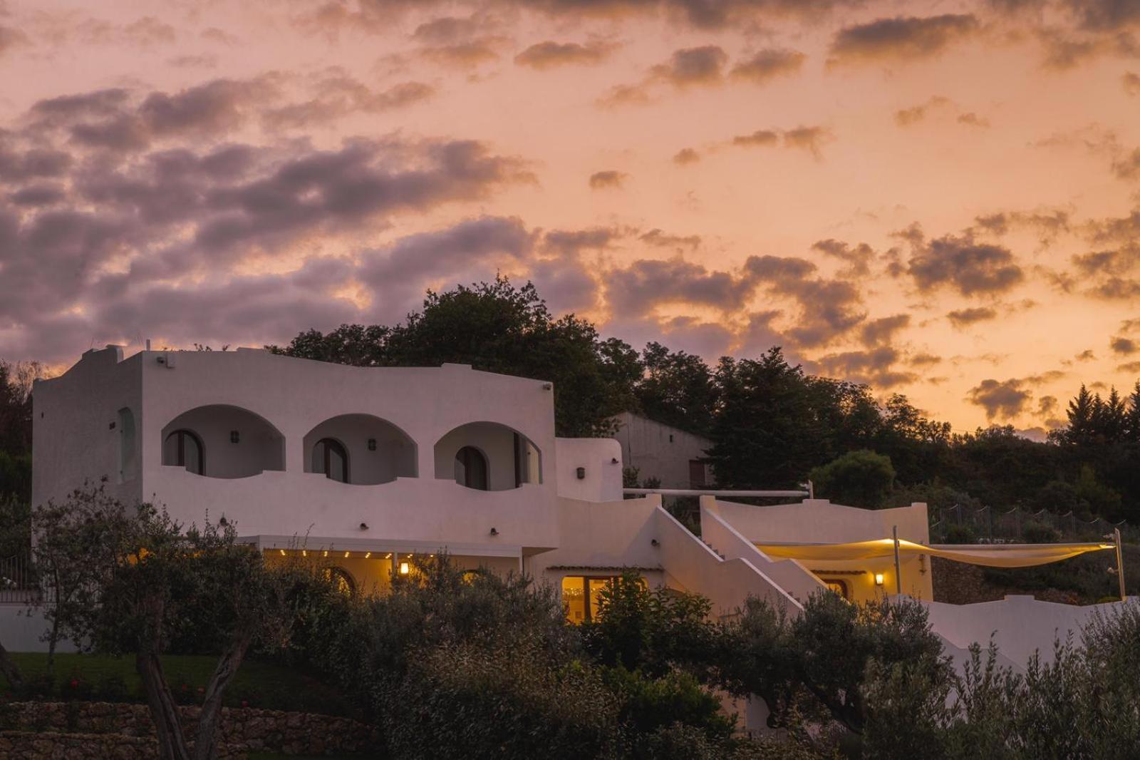 Baia Delphis Resort 바스토 외부 사진