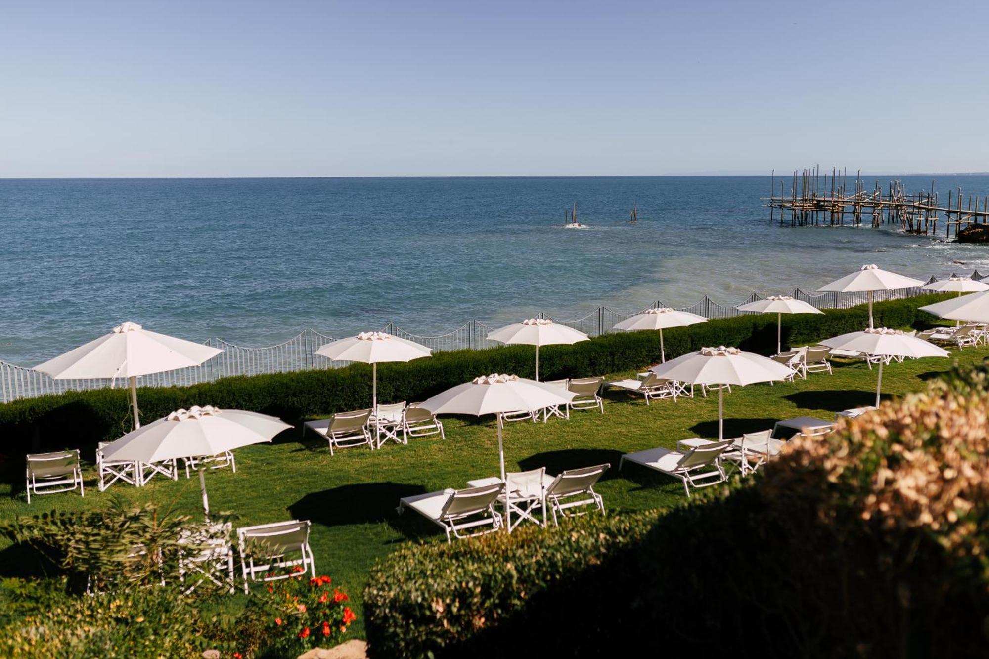 Baia Delphis Resort 바스토 외부 사진